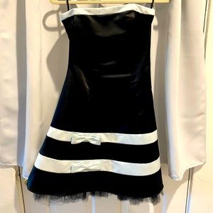 Jessica McClintock for Gunne Sax black dress